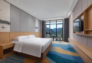 Deluxe Room, 1 King Bed, Non Smoking