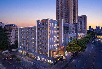 Ramada Encore By Wyndham Wuhan Downtown