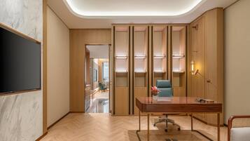 Suite, 1 cama de matrimonio grande, no fumadores (CEO)