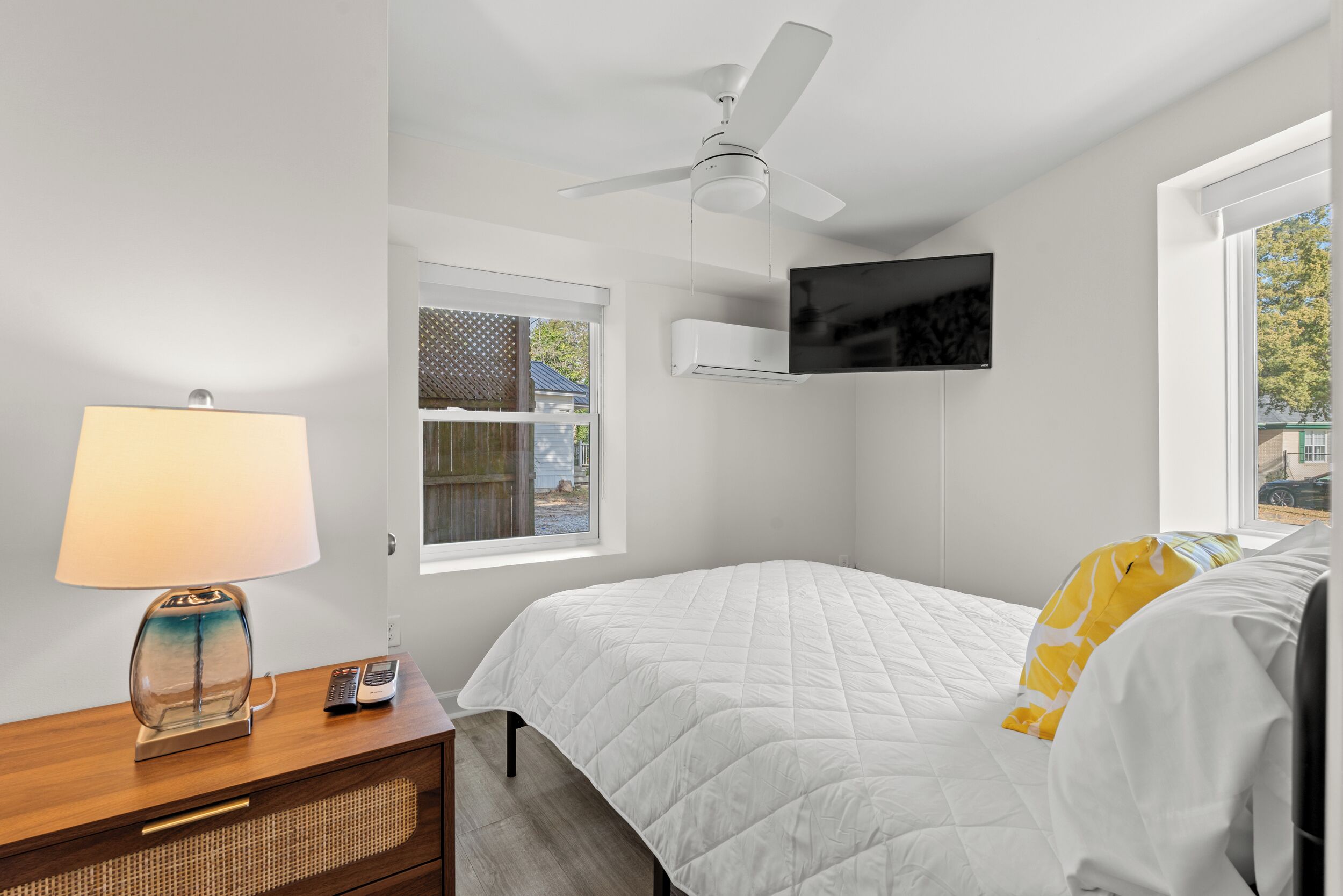 Strykejern/-brett og wi-fi (inkludert)