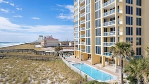 Exterior - Mermaid Manor- 3 Bed/3 Bath w panoramic ocean views of the gulf, Beach Service (Navarre)