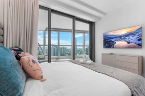 2 bedrooms, iron/ironing board, travel crib, WiFi