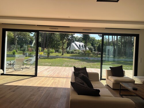  MAISON D’ARCHITECTE PLEIN SUD  À  2 min DE LA PLAGE DE LANSÉRIA QUIMIAC MESQUER