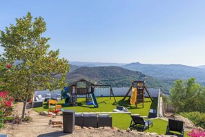 Villa (6 Bedrooms) | Interior