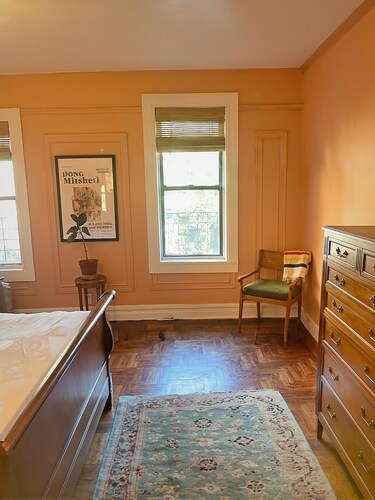 2Bedroom on Brooklyn's Prospect Park