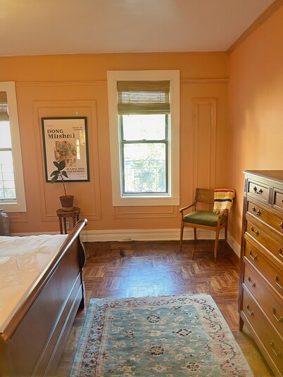 2Bedroom on Brooklyn's Prospect Park