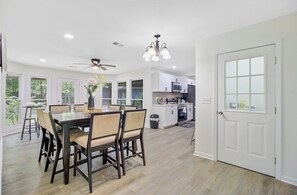 Dining - Summervielle Beautiful House (Summerville)