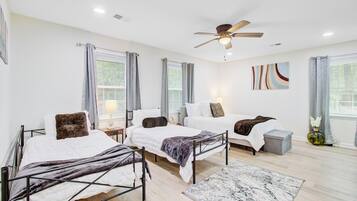 2 chambres, fer et planche Ă repasser, accĂšs Internet, draps fournis