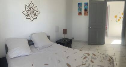 Spacious, comfortable and bright, the "37" awaits you.