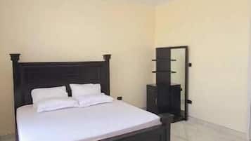 4 bedrooms, internet, bed sheets