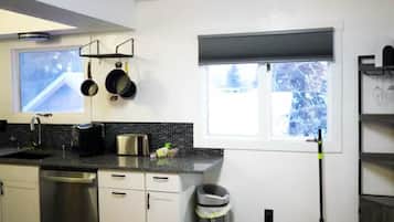 Microwave, oven, stovetop, dishwasher