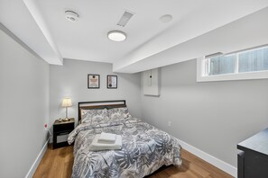 2 Schlafzimmer, Bügeleisen/Bügelbrett, WLAN, Bettwäsche