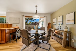 Dining - Updated coastal home with gas grill, hot tub, & bocce ball - easy beach access (Westport)