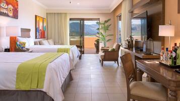 2 bedrooms, iron/ironing board, internet, bed sheets