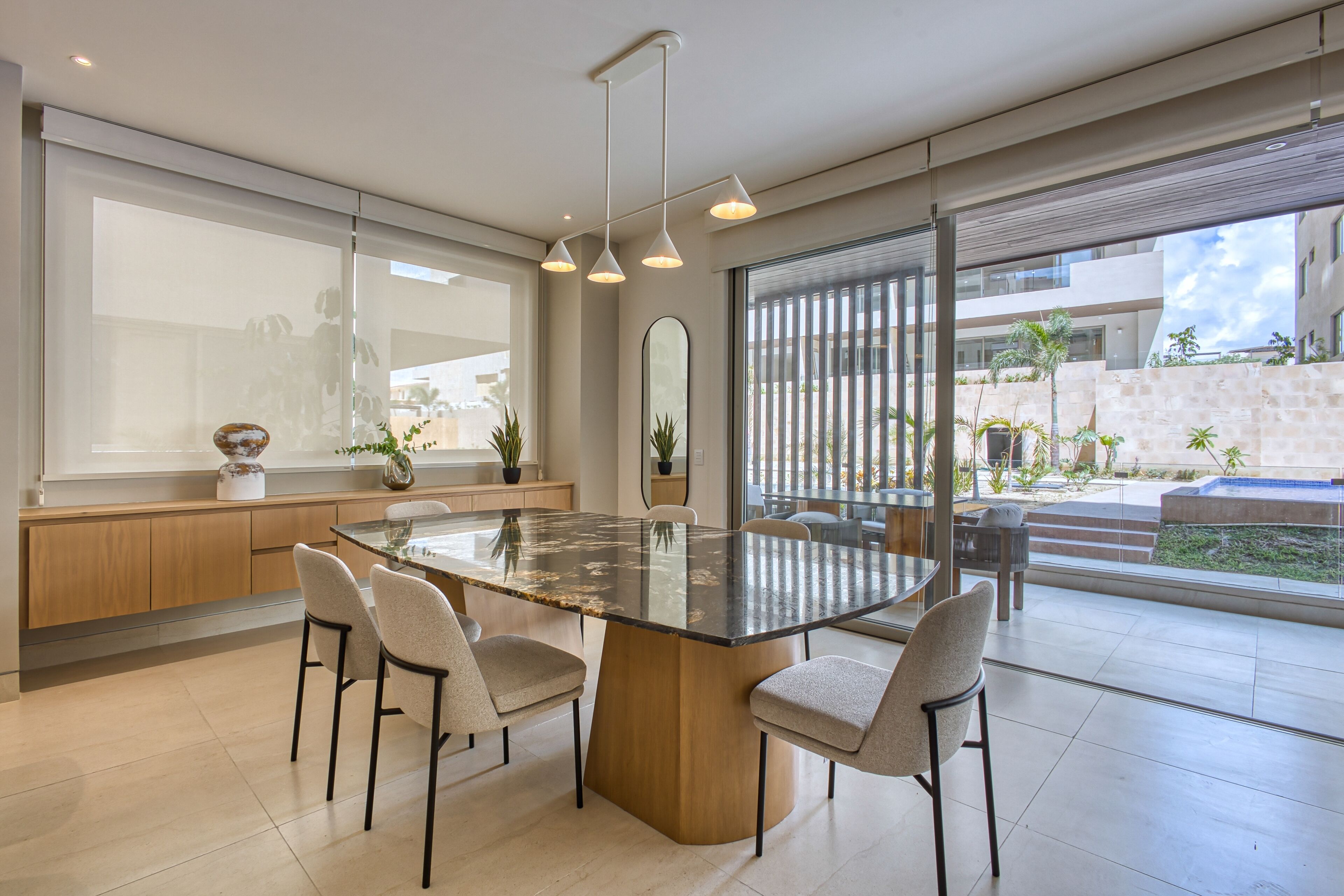 تناول الطعام