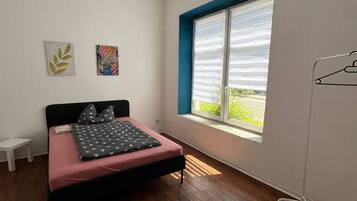 3 dormitorios, tabla de planchar con plancha, wifi y ropa de cama