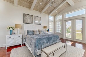 4 bedrooms, Internet, bed sheets