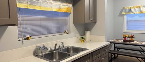 Micro-ondas, fogão, cooktop