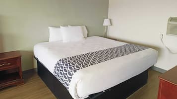Chambre, 1 trĂšs grand lit, non-fumeurs | Bureau, Wi-Fi gratuit, draps fournis