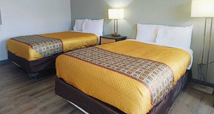 Capital O Travelers Inn Lawton Fort Sill