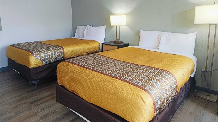 Capital O Travelers Inn Lawton Fort Sill