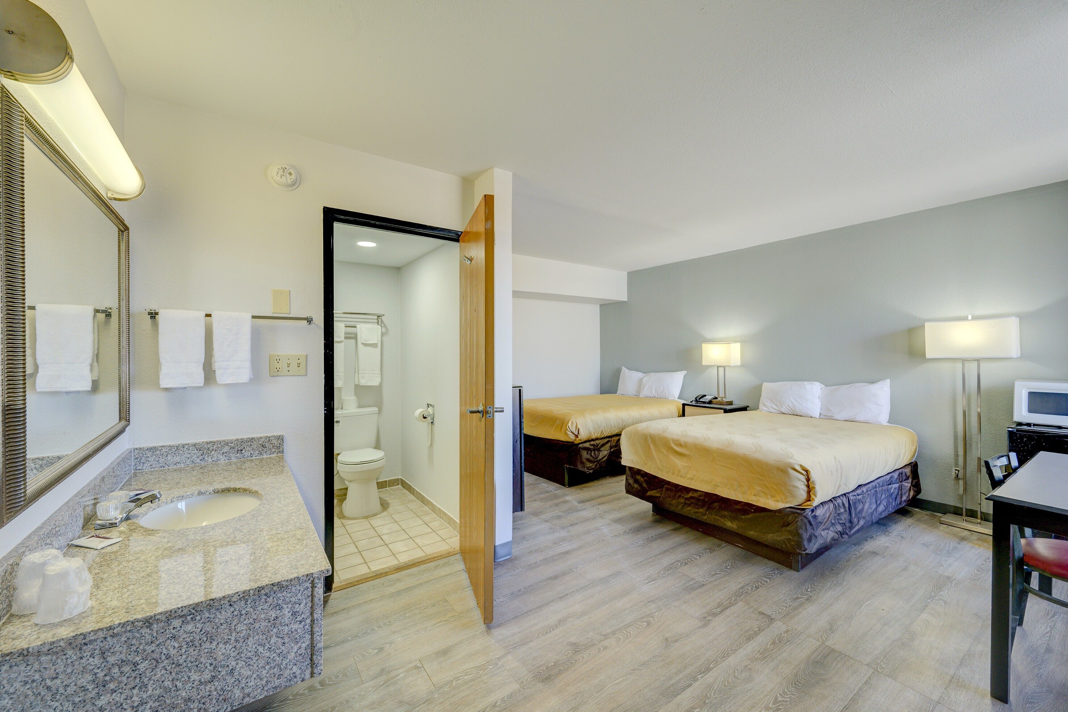 Room, Non Smoking (2 Full Beds) | Desk, free WiFi, bed sheets