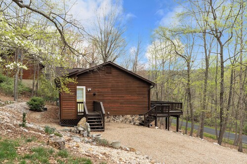 Massanutten Masterpiece! Free resort gift card! 3BR 2BA!Sauna golf ski waterpark