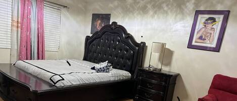 5 habitaciones y caja de seguridad en la habitación