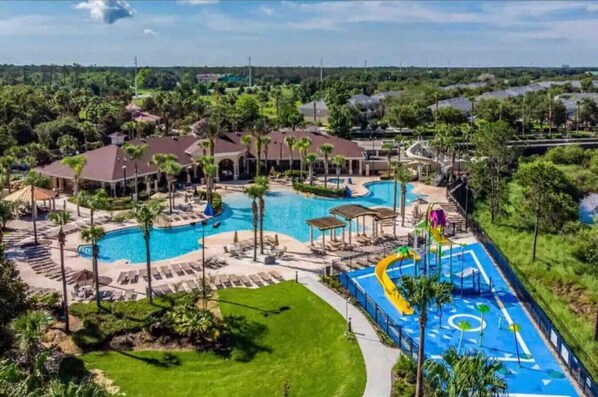 Pool - Windsor Hills 3BR - Mickey Themed Spacious Condo (Kissimmee)