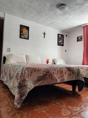 1 bedroom, internet, bed sheets