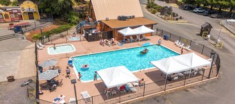 Mendocino Redwoods RV Resort