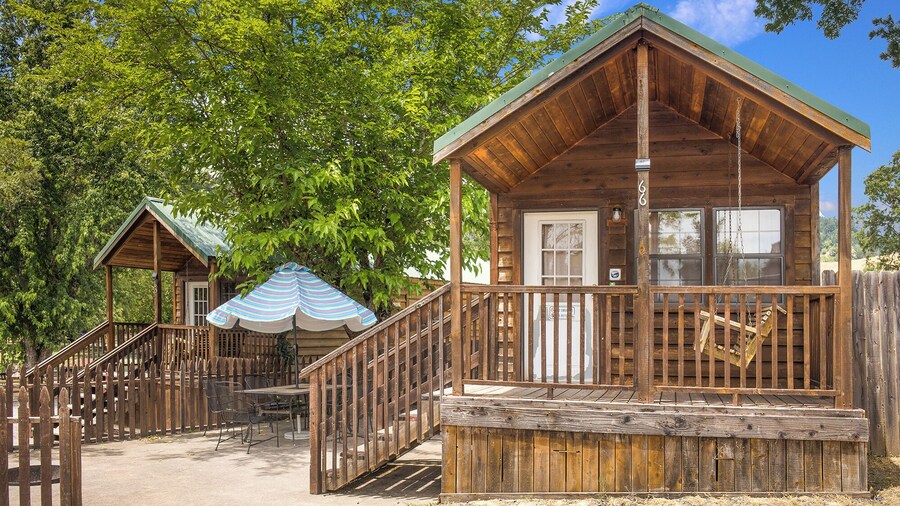 Mendocino Redwoods RV Resort