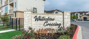 Stylish Cedar Park Apt