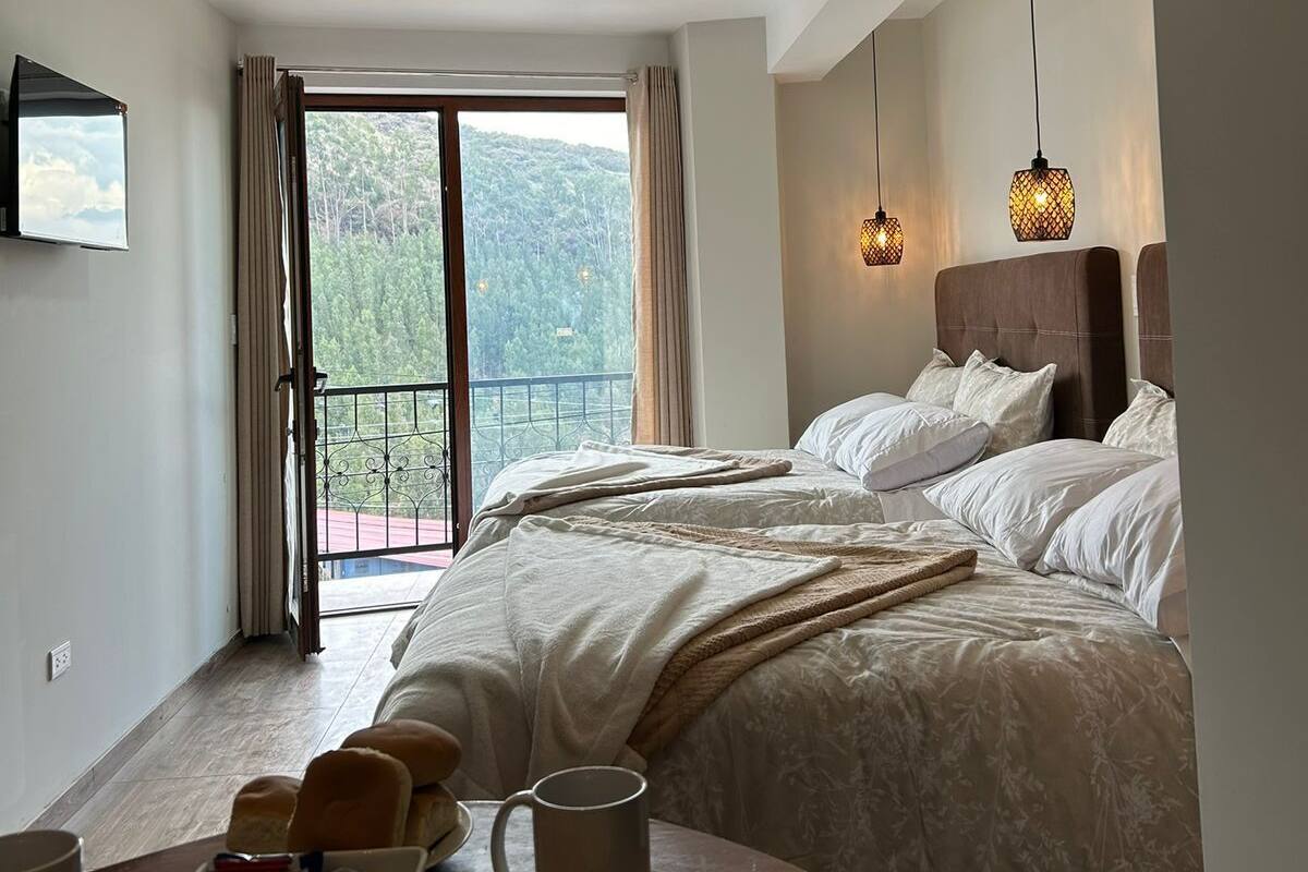 Twin Room, Balcony, Mountain View
