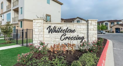 Charming 1BR in Leander – Kitchen & Living Room Included