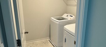 4-bedroom modern house in lovely Delaware with AC,