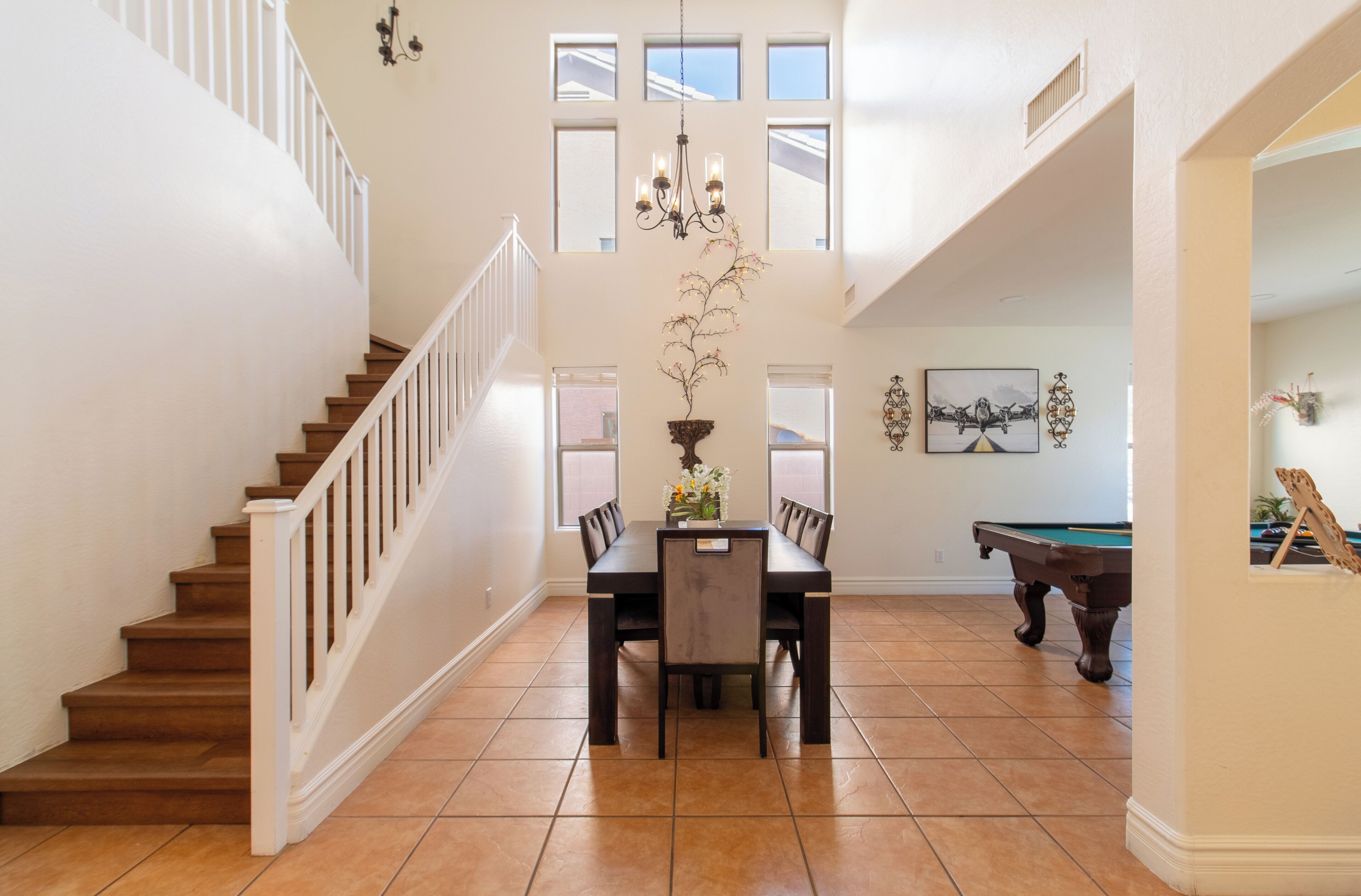 Luxury House, 5 Bedrooms, Private Pool, Pool View | Dining room