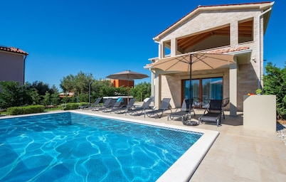 Gorgeous home in Labin