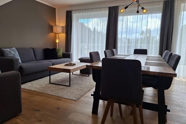 Room - Luxescape-Chalet Apartement Almzeit-Wandern-Traumaussicht-Sauna-Naturschutzgebiet (Predlitz-Turrach)