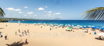 Alicia Beach, Hispaniola Sol, Great Location - no car Needed!