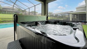 Bồn tắm spa ngoài trời