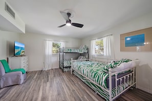 1 bedroom, WiFi, bed sheets