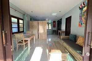 Cribs/infant beds - Moubillow Resort (Krabi)