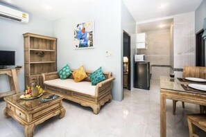 Living area - Moubillow Resort (Krabi)