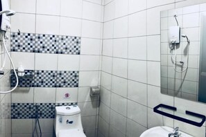 Bathroom - LunaStay (Shared Common Area) (Sungai Seluang)
