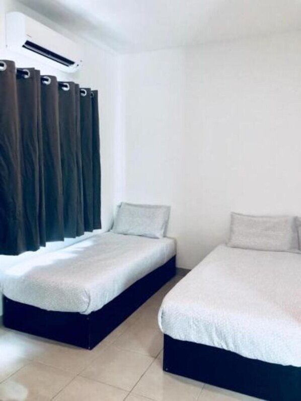Room - LunaStay (Shared Common Area) (Sungai Seluang)