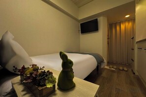 صورة غير مصنفة، 3 من 15، زرّ