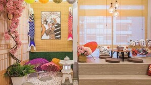 A traditional Japanese room with tatami flooring, a shoji screen, and a small garden area with rocks and a lantern. - Fahrenheit88-Ancient Loft House ( Japan Theme ) (Kuala Lumpur)