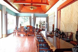Children's area - YiHao Resort Hotel (Luang Prabang)