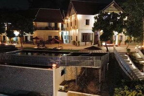 Niet-geclassificeerde afbeelding, 2 van 76, knop